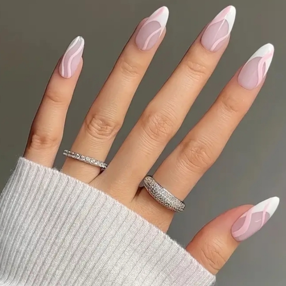 🔥3/$21  French tip with pink stripe 24 count Press on False nails